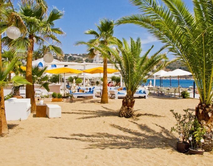 Moderne Avantgarde-Design-Villa in Javea