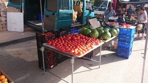 DER MARKT