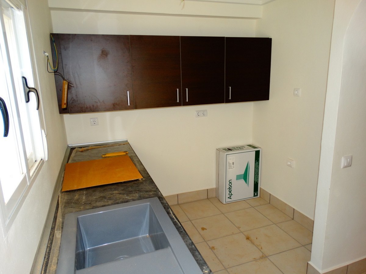 Geschäftshaus mit 4 Wohnungen zu verkaufen in Javea
