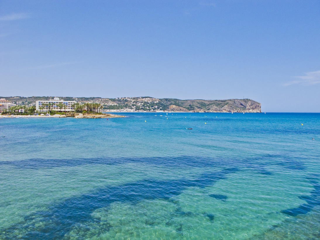 Elegante Javea Residence: Luxuriöses Wohnen in prestigeträchtiger Lage